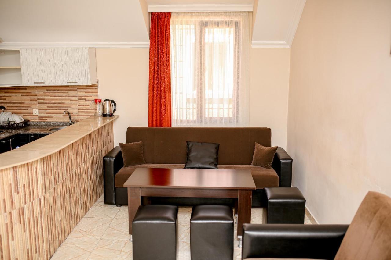 באטומי Apartments 37B מראה חיצוני תמונה